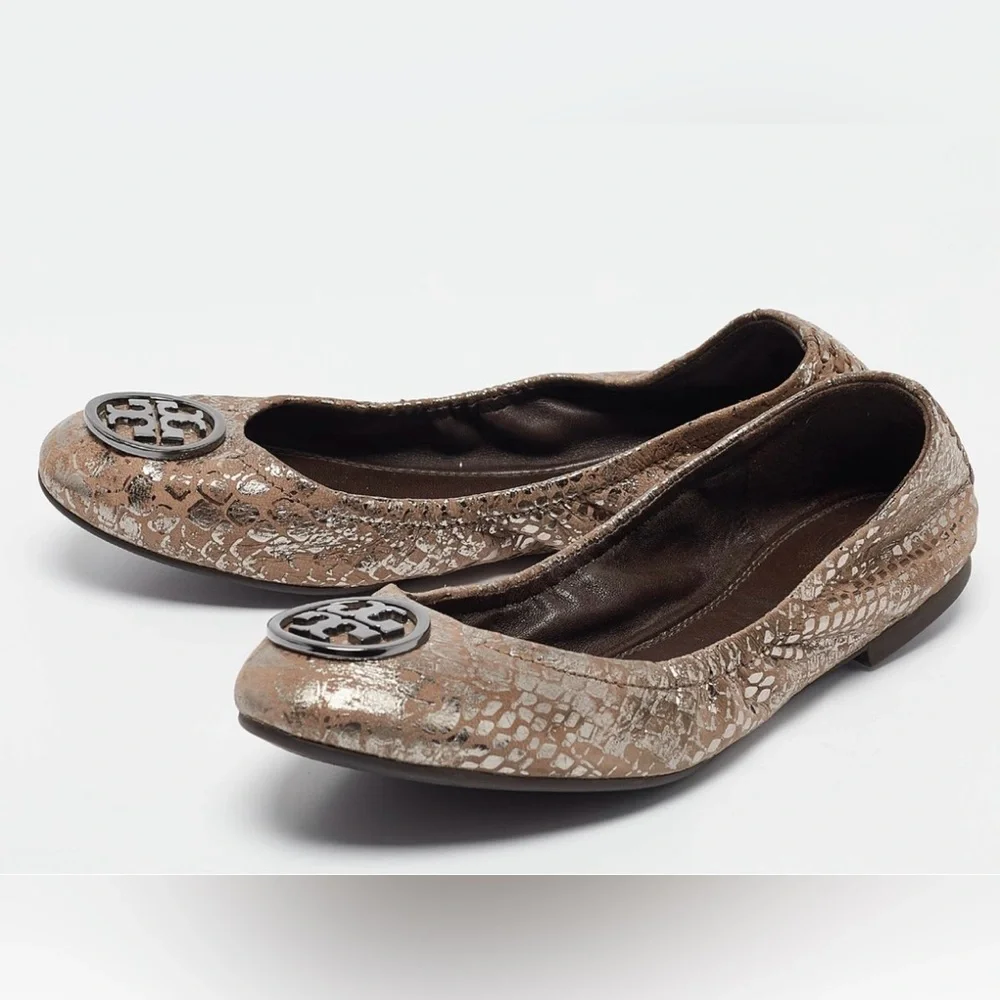 TORY BURCH Minnie Reva Flat Metallic Silver Heidi Ballet Logo‎ Leather Shoe 8.5
